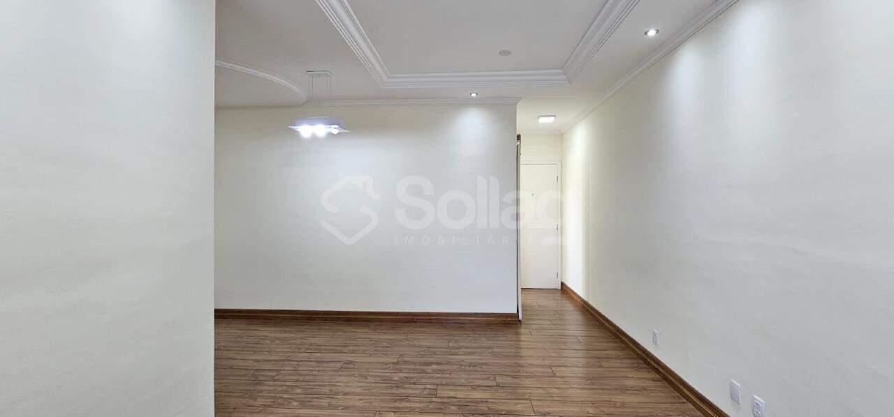 Apartamento para aluguel no Edifício Roma: 