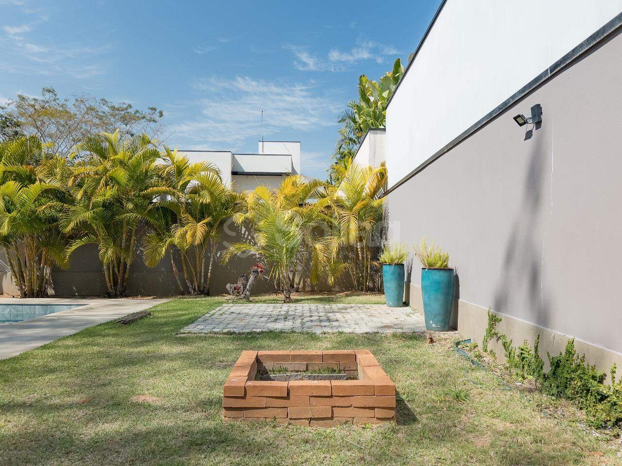 Casa em condomínio à venda no Condomínio Villa D`oro: 