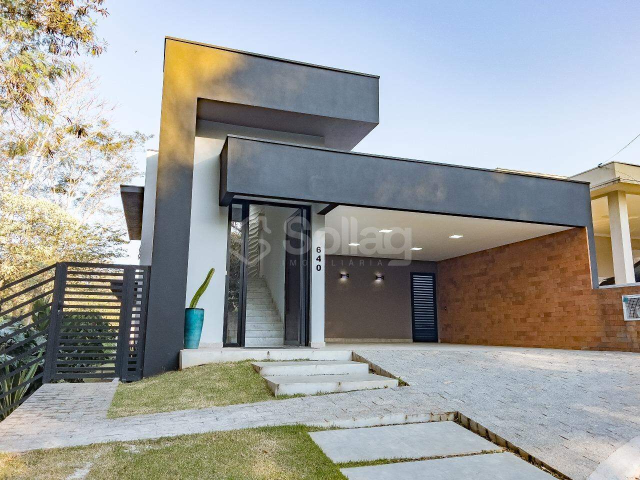 Casa em condomínio à venda no Condomínio Villa D`oro: 