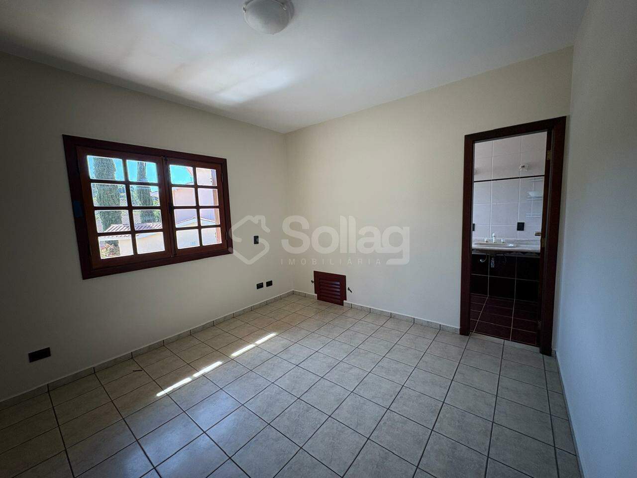 Casa em condomínio à venda no Condomínio Estância Marambaia: 