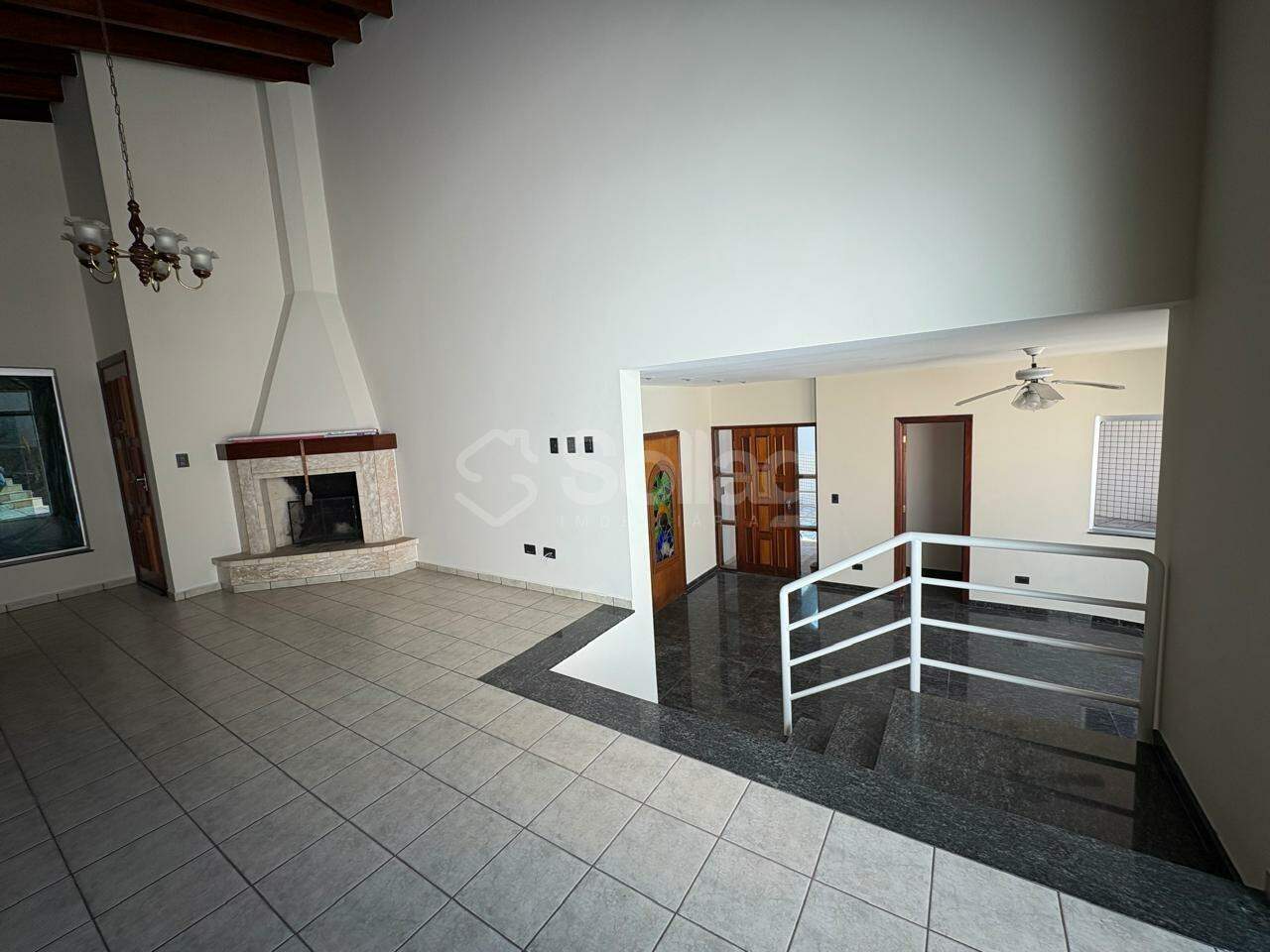 Casa em condomínio à venda no Condomínio Estância Marambaia: 