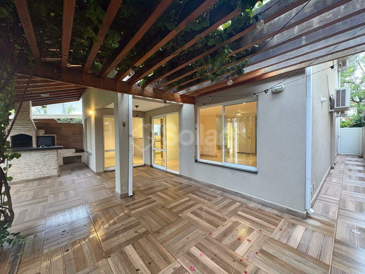 Casa em condomínio à venda no Condomínio San Marino: 