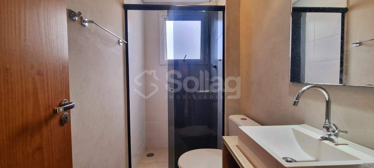 Apartamento à venda no Condomínio Campo Di Fiori:
