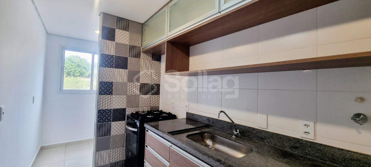 Apartamento à venda no Condomínio Campo Di Fiori: