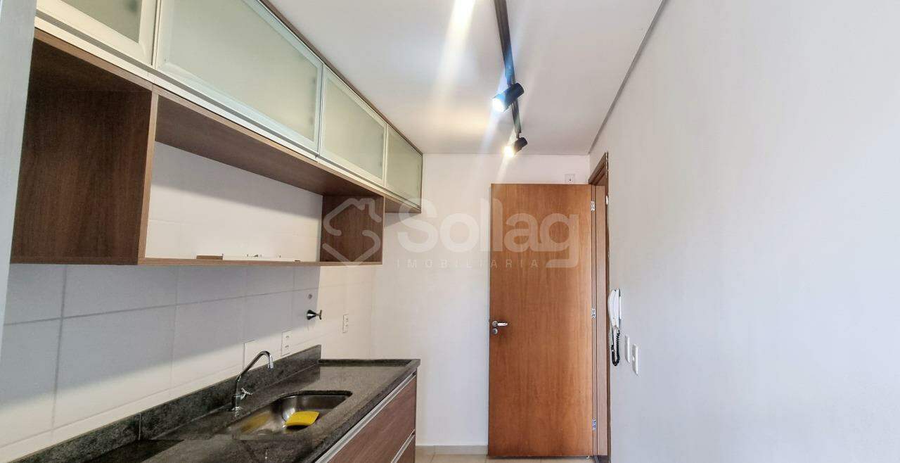 Apartamento à venda no Condomínio Campo Di Fiori: