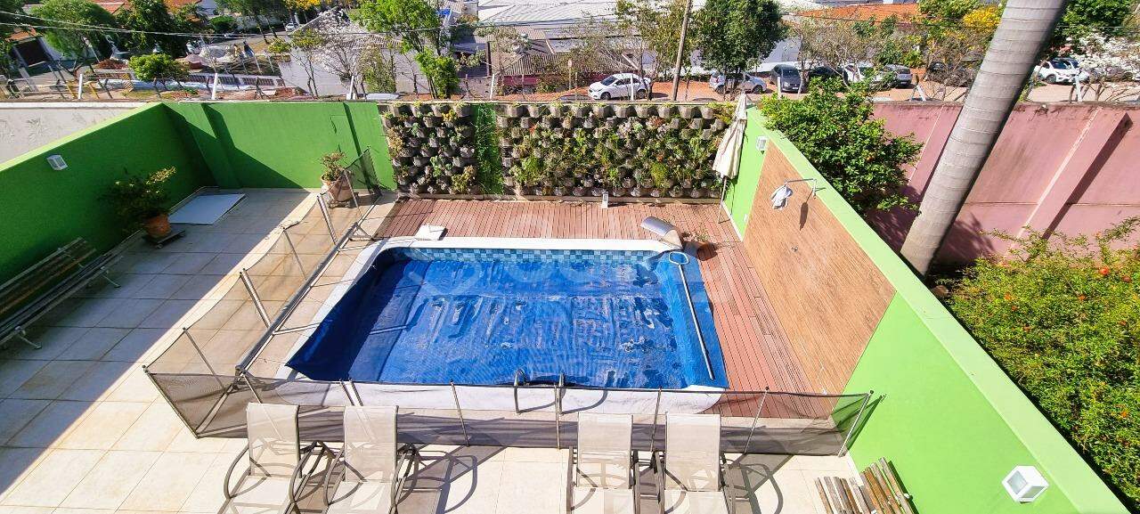 Casa em condomínio à venda no Condomínio Florada da Mata: 