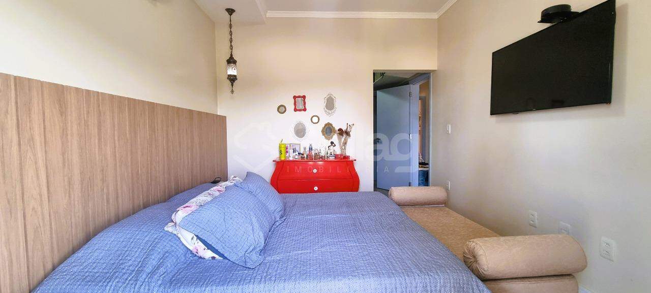 Casa em condomínio à venda no Condomínio Florada da Mata: 