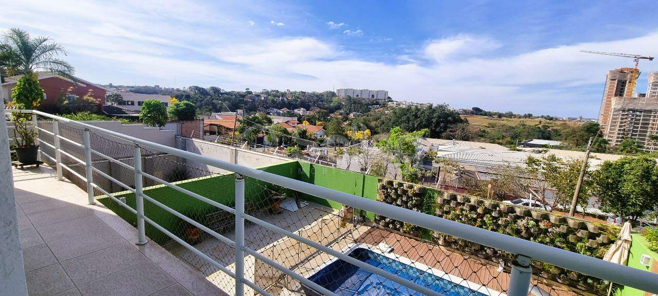 Casa em condomínio à venda no Condomínio Florada da Mata: 