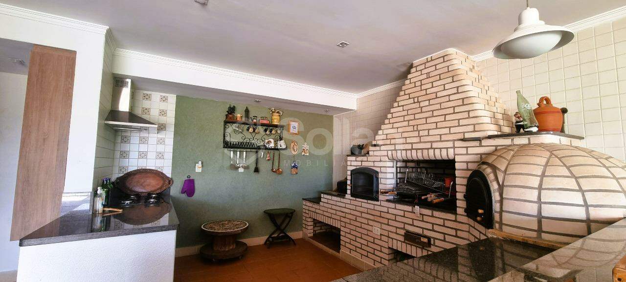 Casa em condomínio à venda no Condomínio Florada da Mata: 