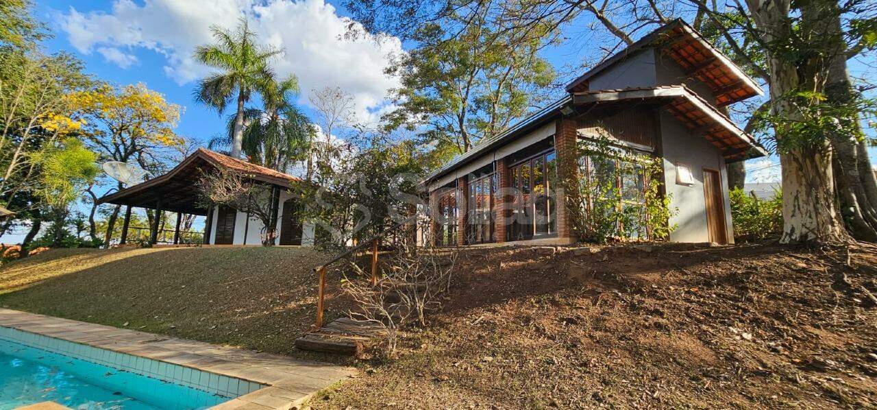 Casa em condomínio à venda no Condomínio Estância Marambaia: