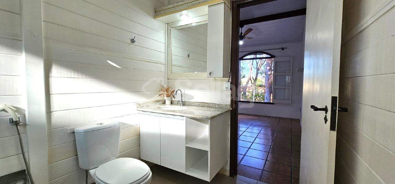 Casa em condomínio à venda no Condomínio Estância Marambaia: 