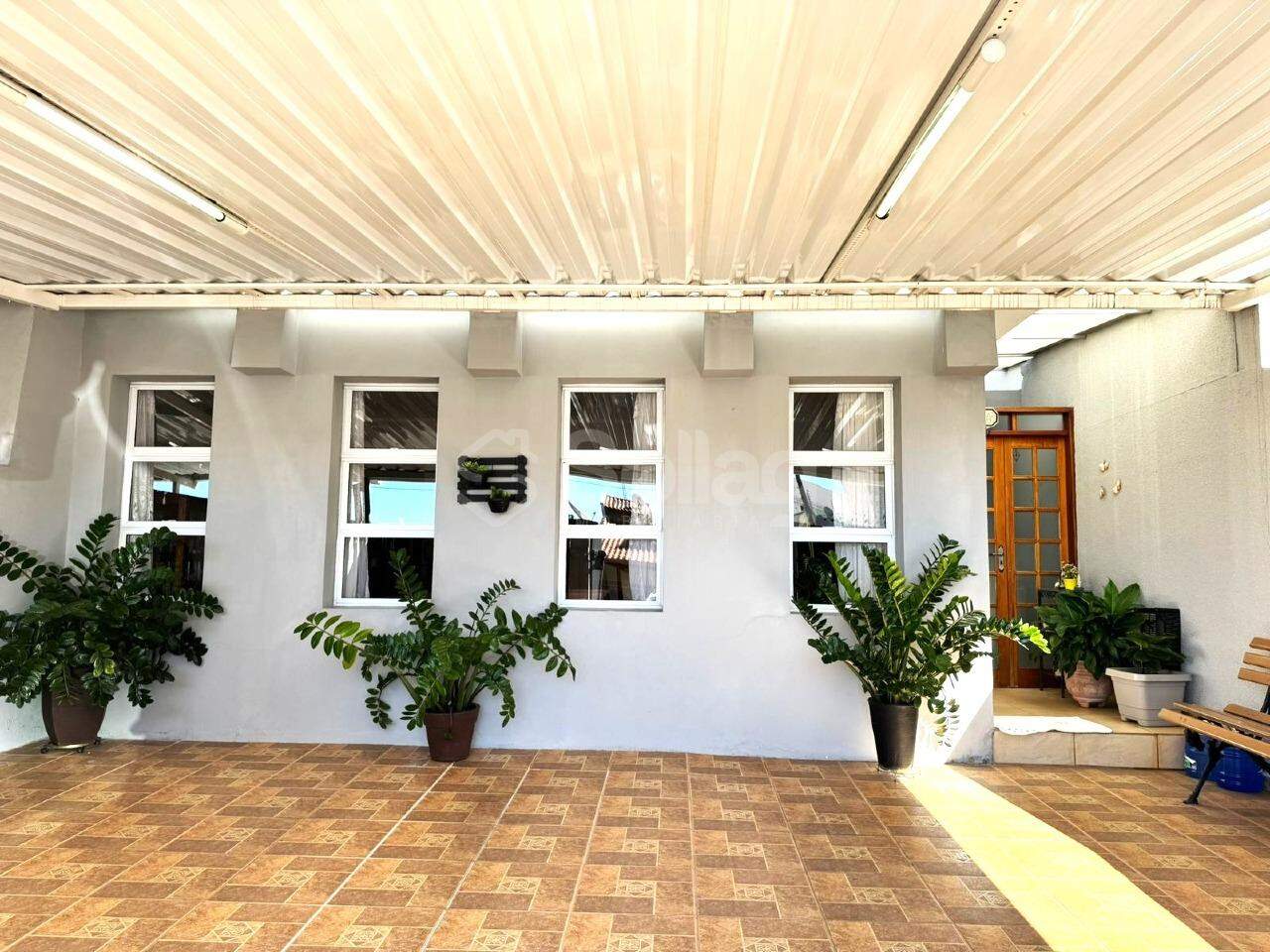 Casa à venda no Jardim Itália : 