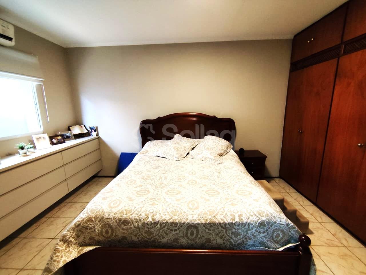 Casa à venda no Jardim Itália : 