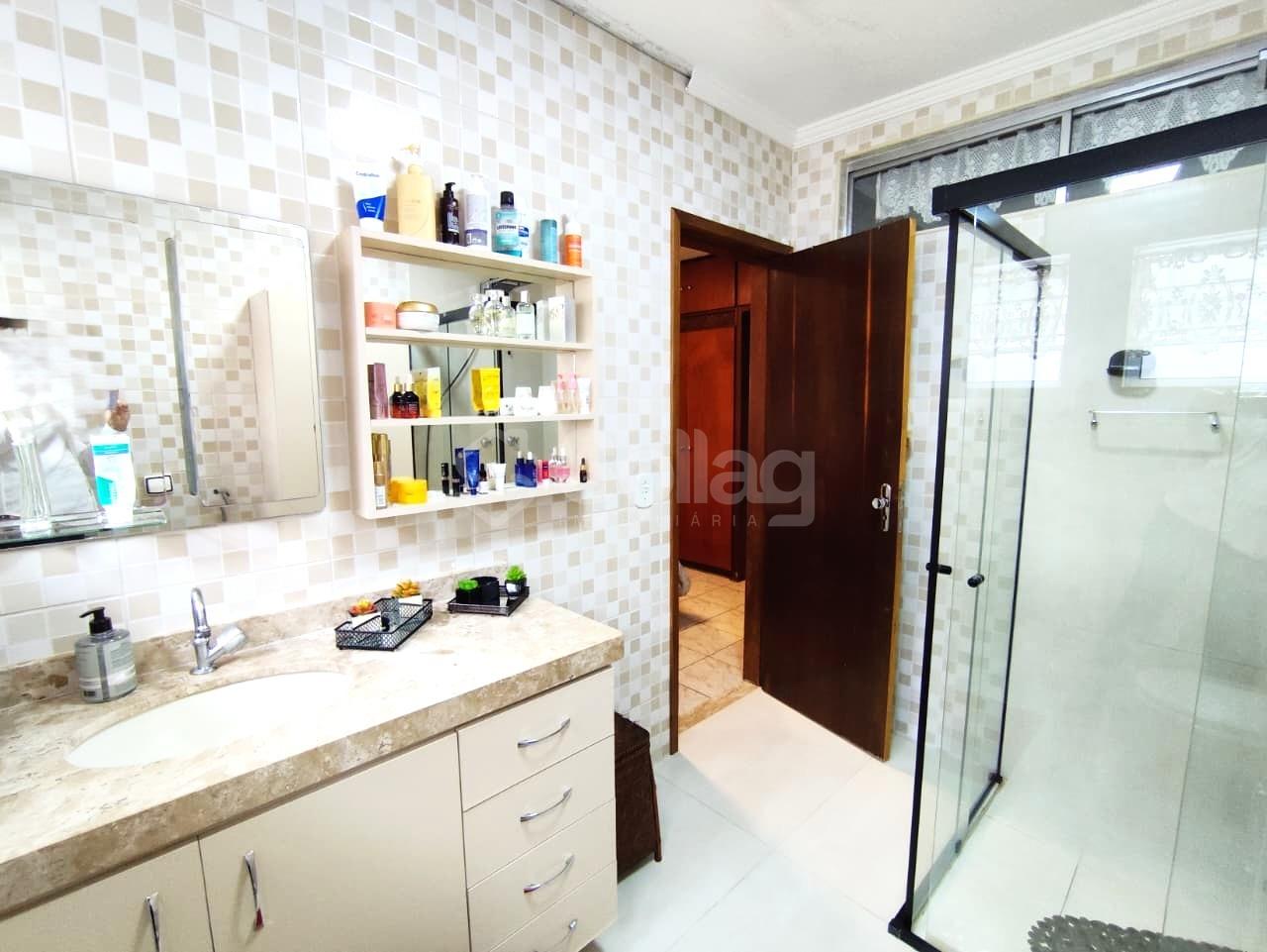 Casa à venda no Jardim Itália : 