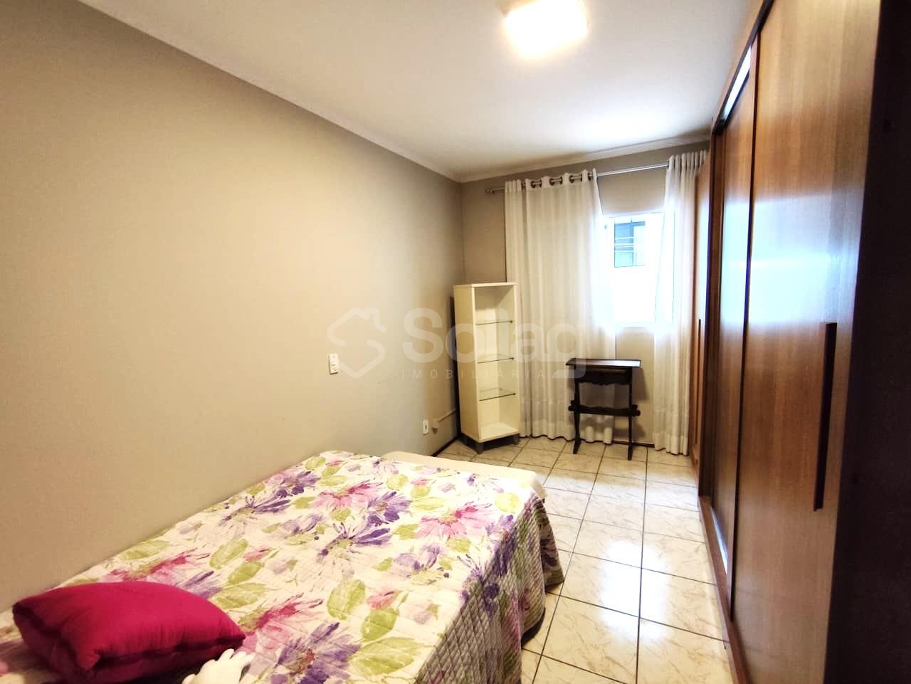 Casa à venda no Jardim Itália : 