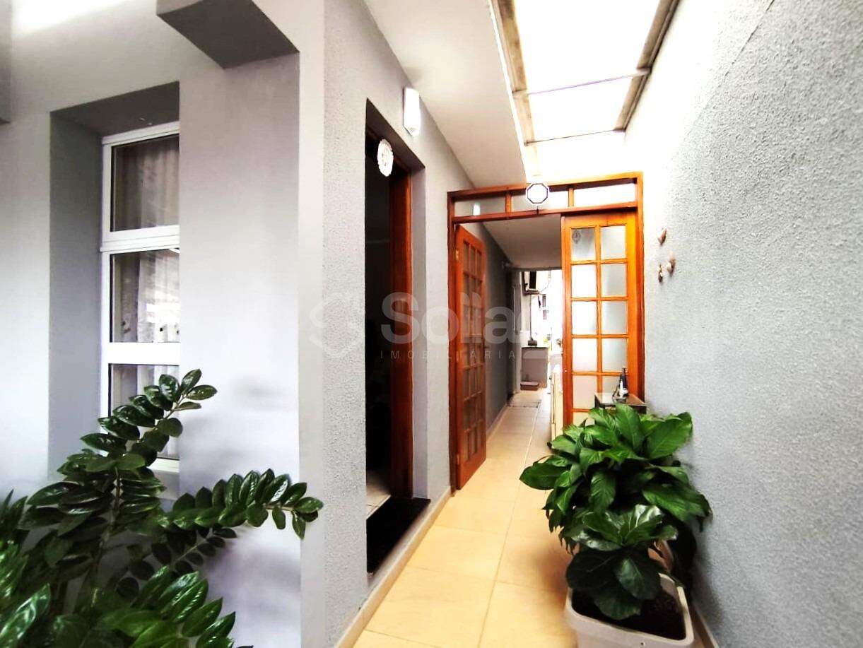 Casa à venda no Jardim Itália : 