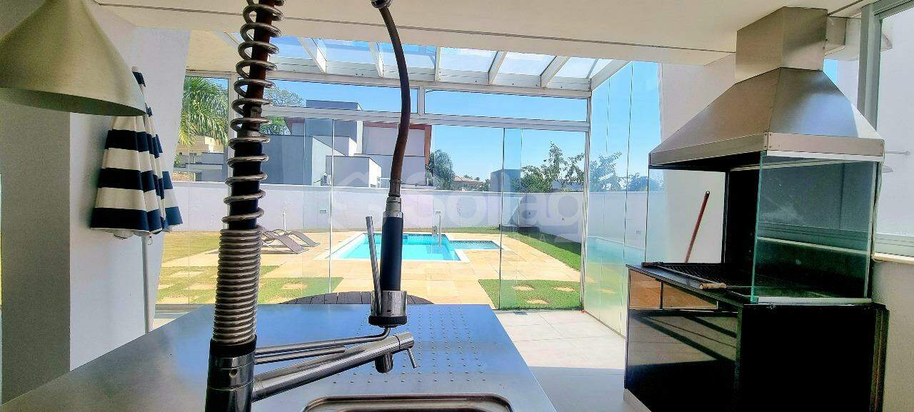 Casa em condomínio para aluguel no Condomínio Terras de Santa Teresa: 