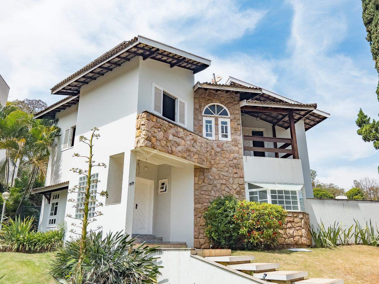 Casa em condomínio para aluguel no Marambaia: 