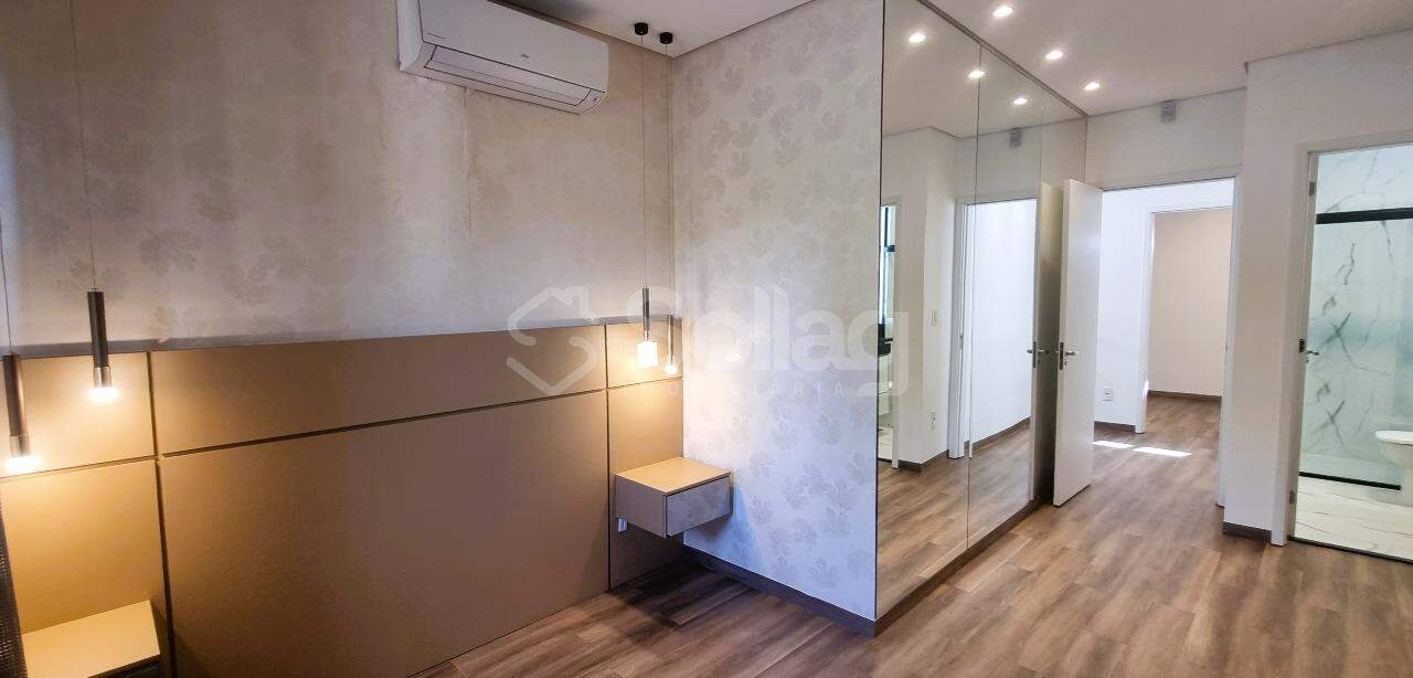 Casa em condomínio à venda no Condomínio Bello Villagio - Pinheirinho: