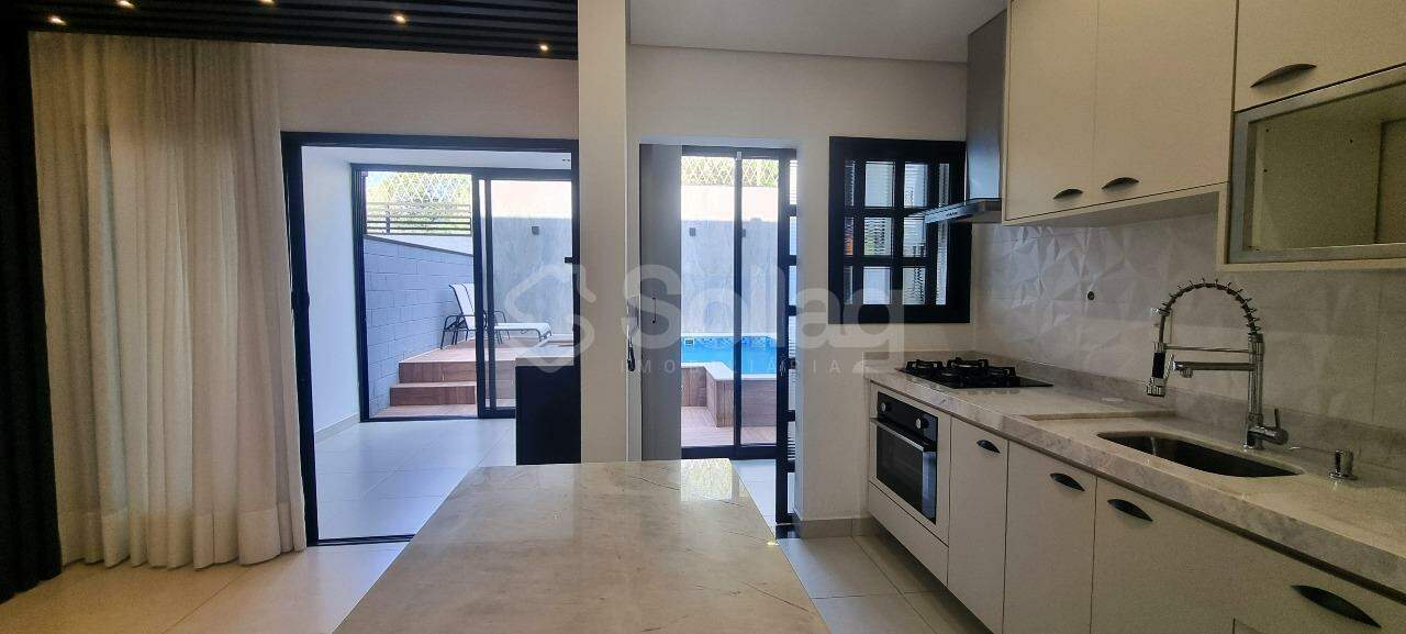 Casa em condomínio à venda no Condomínio Bello Villagio - Pinheirinho: