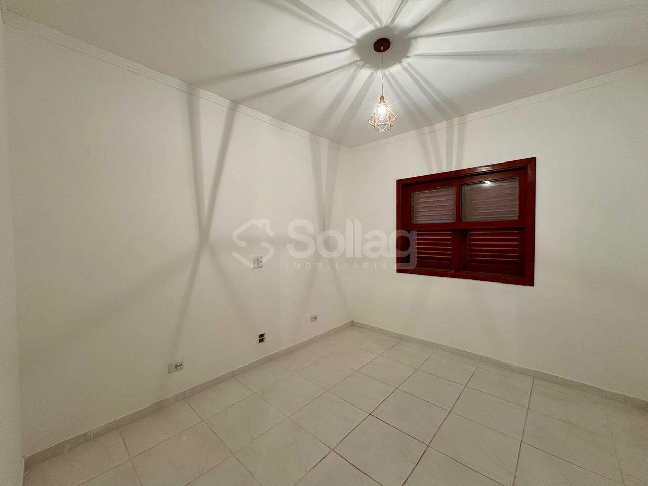 Casa em condomínio à venda no Vista Alegre: