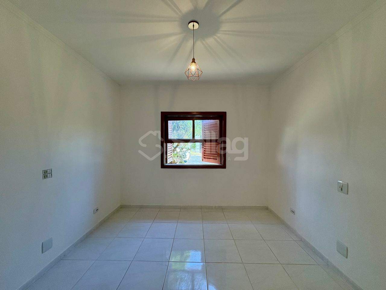 Casa em condomínio à venda no Vista Alegre: