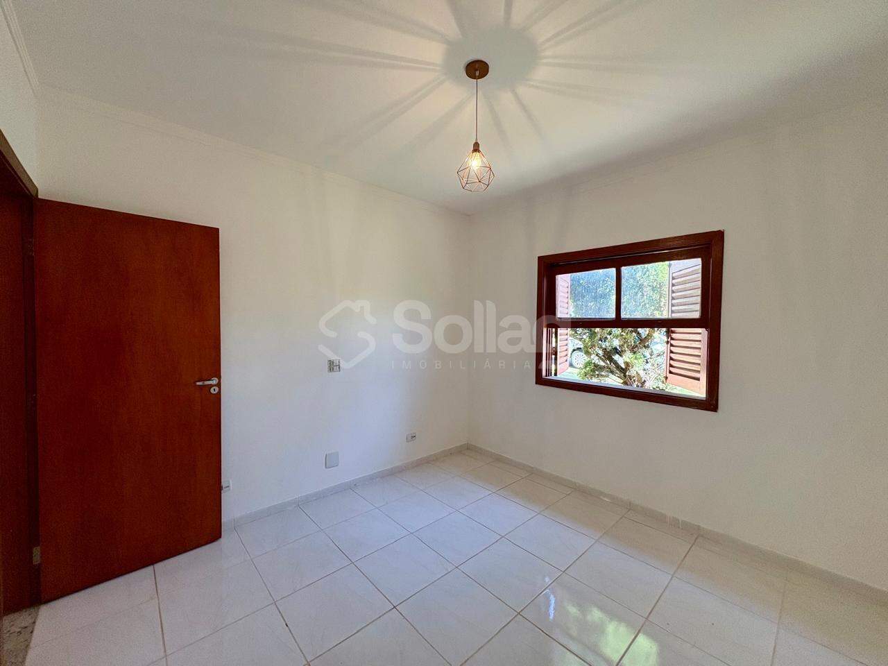 Casa em condomínio à venda no Vista Alegre: