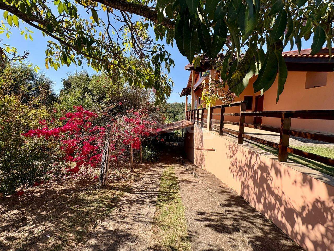 Casa em condomínio à venda no Vista Alegre: