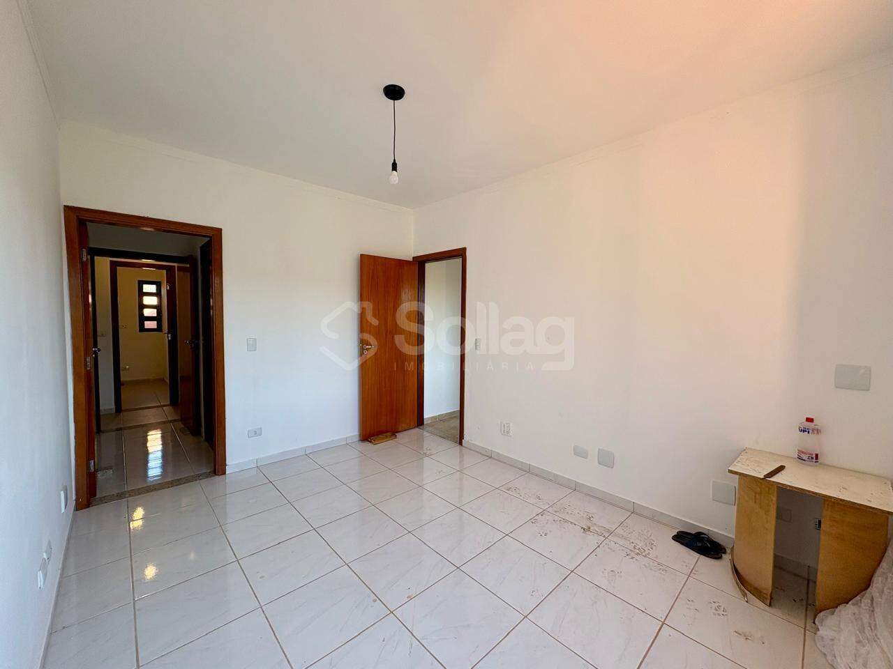 Casa em condomínio à venda no Vista Alegre: