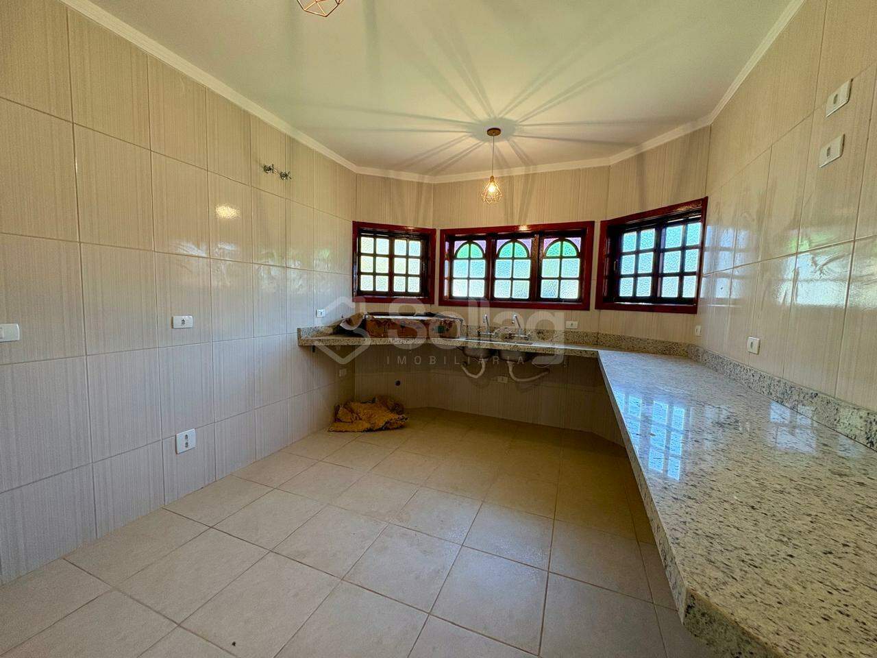 Casa em condomínio à venda no Vista Alegre: 