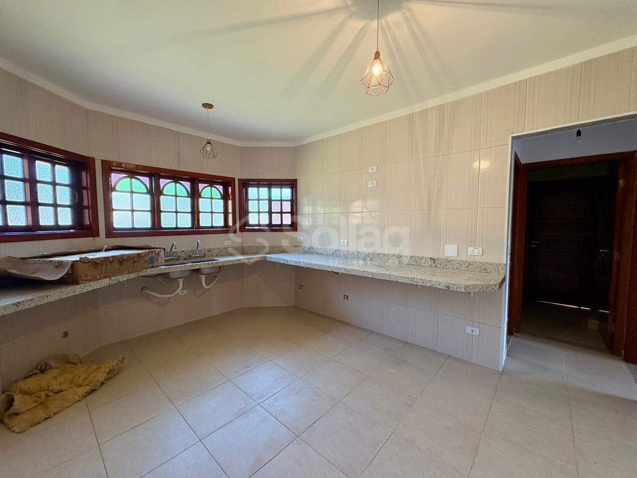 Casa em condomínio à venda no Vista Alegre: