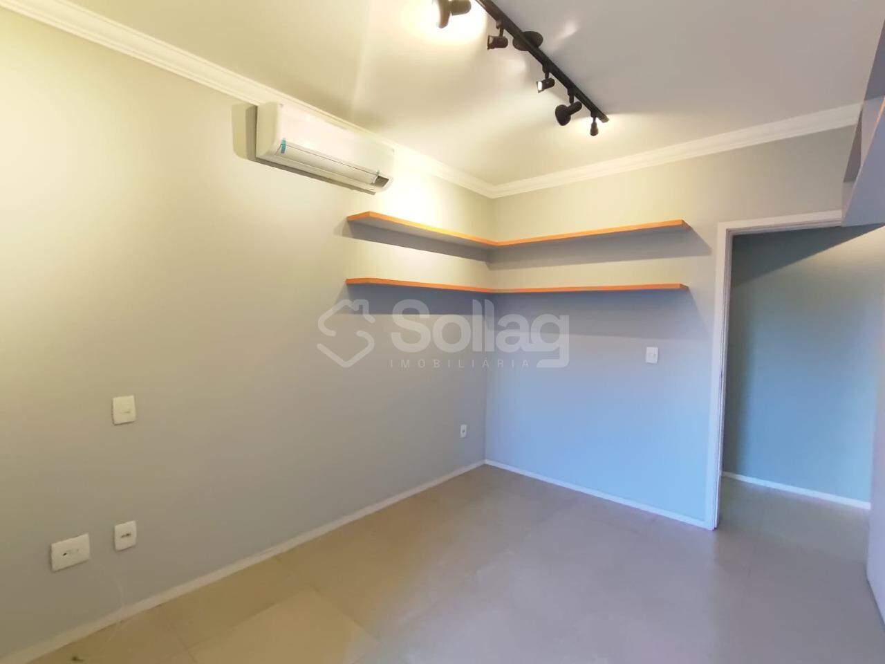 Apartamento para aluguel no Condomínio Residencial Flor da Giesta: 