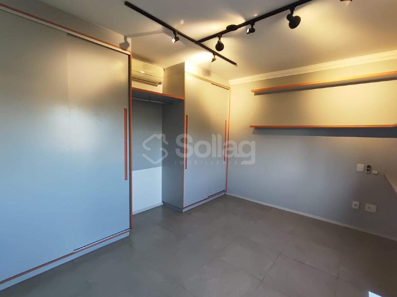 Apartamento para aluguel no Condomínio Residencial Flor da Giesta: 