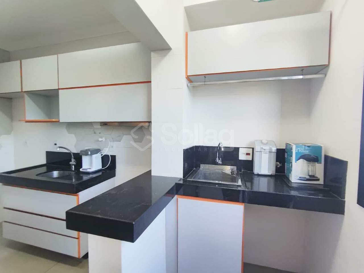 Apartamento para aluguel no Condomínio Residencial Flor da Giesta: 