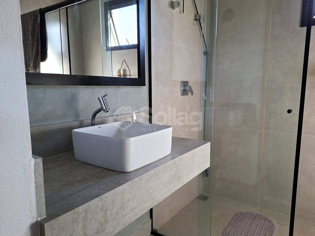 Casa em condomínio à venda no Condomínio Chácaras do Lago: 