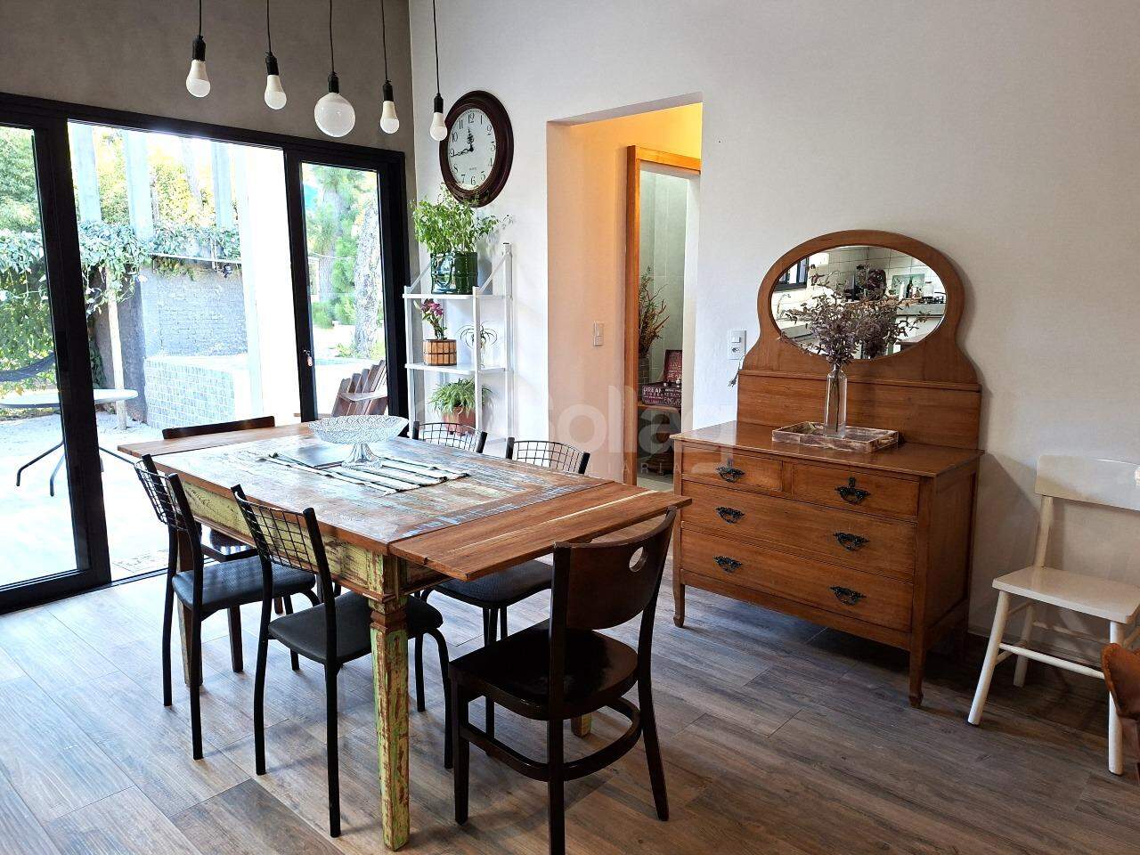 Casa em condomínio à venda no Condomínio Chácaras do Lago: 