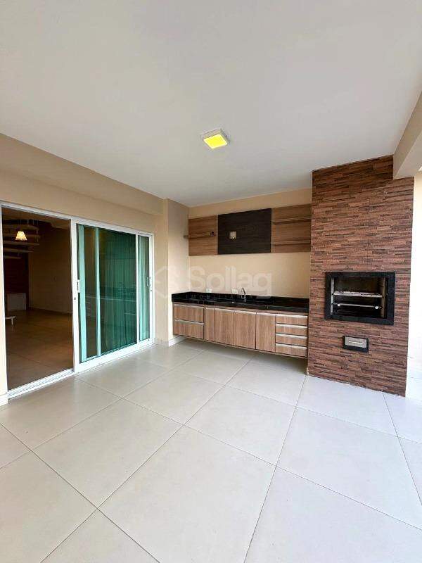 Casa em condomínio para aluguel no Pinheirinho: 