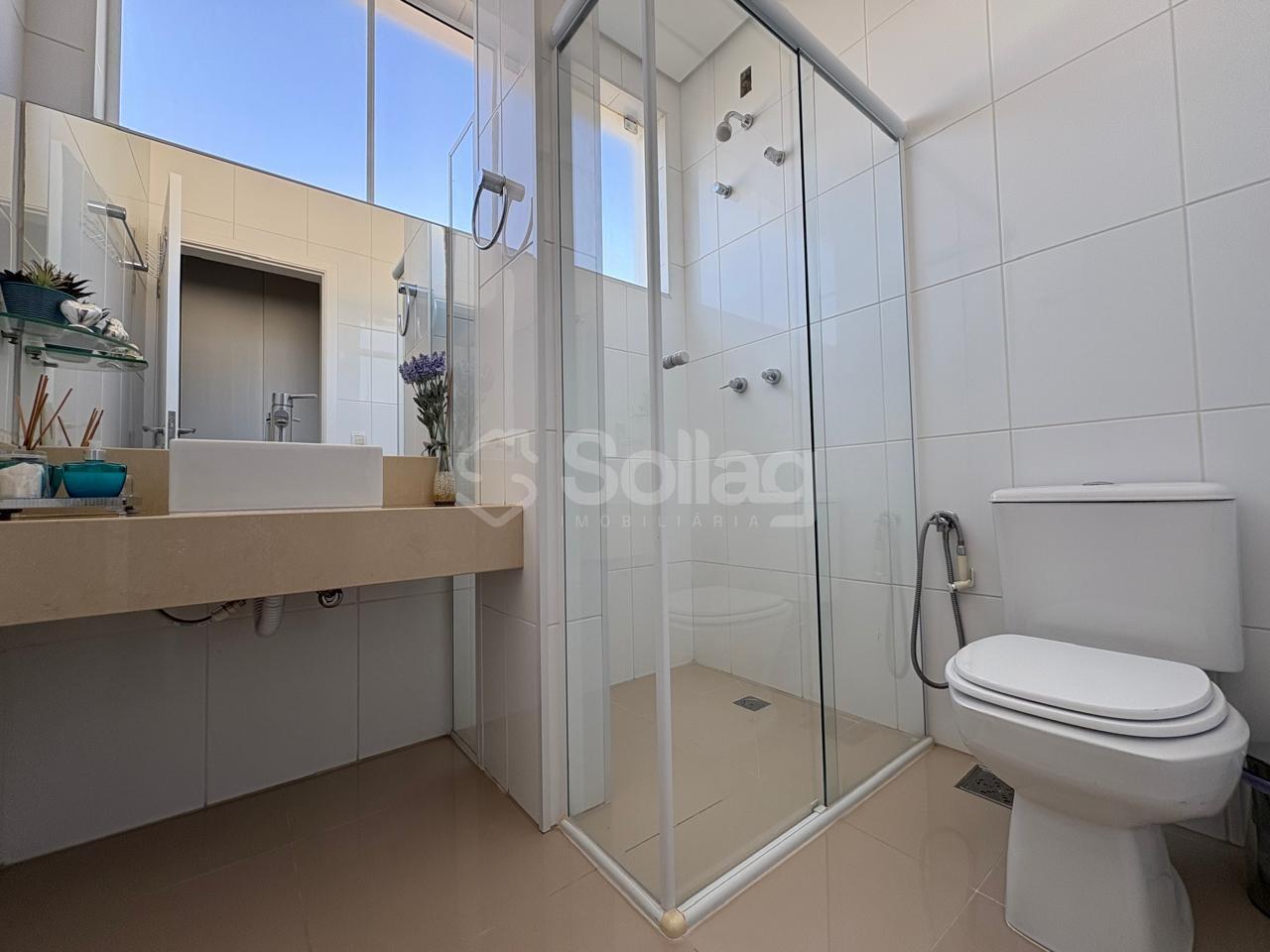 Casa em condomínio à venda no Condomínio Terras de São Francisco: