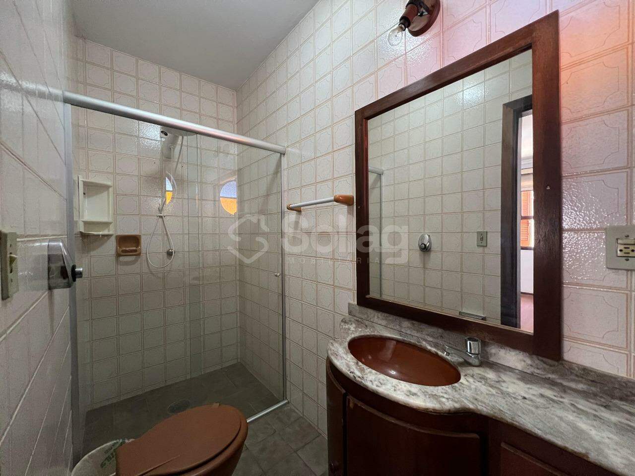 Casa em condomínio à venda no Condomínio Vista Alegre - Sede: 