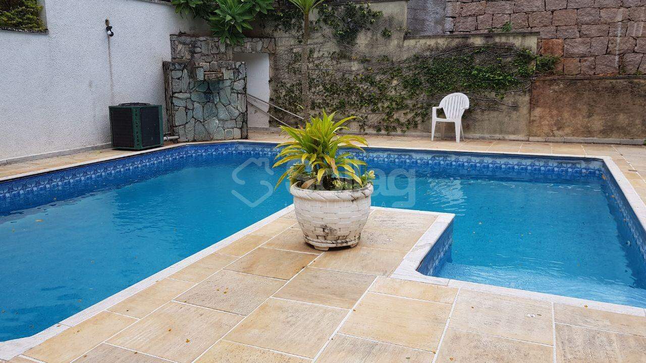 Casa em condomínio para aluguel no Marambaia: 
