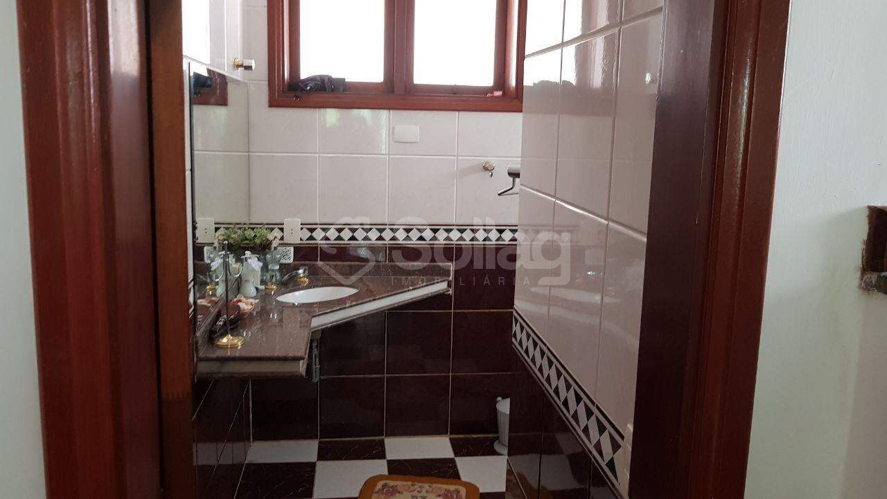 Casa em condomínio para aluguel no Marambaia: 