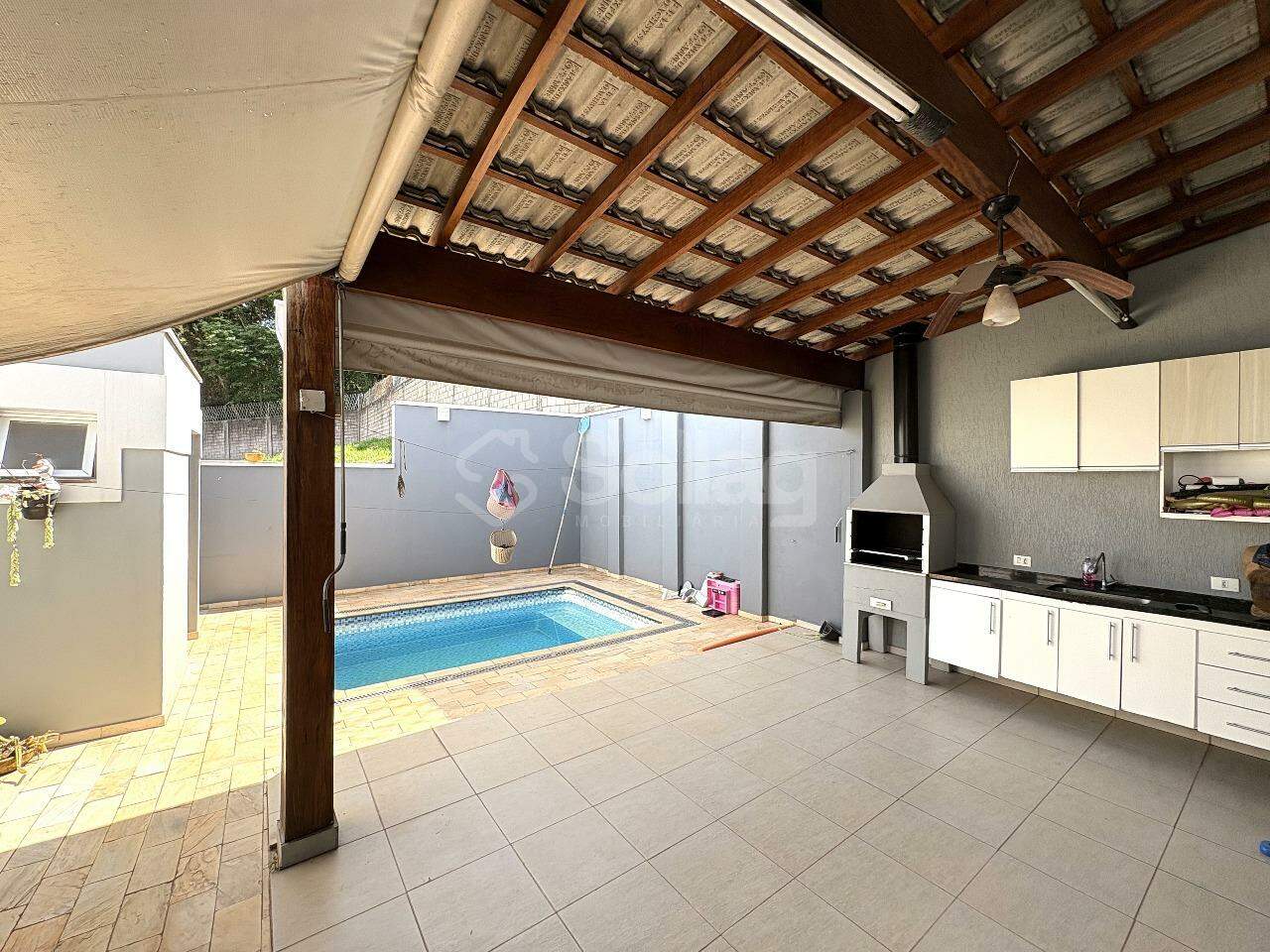 Casa em condomínio à venda no Residencial Portal do Bosque: 