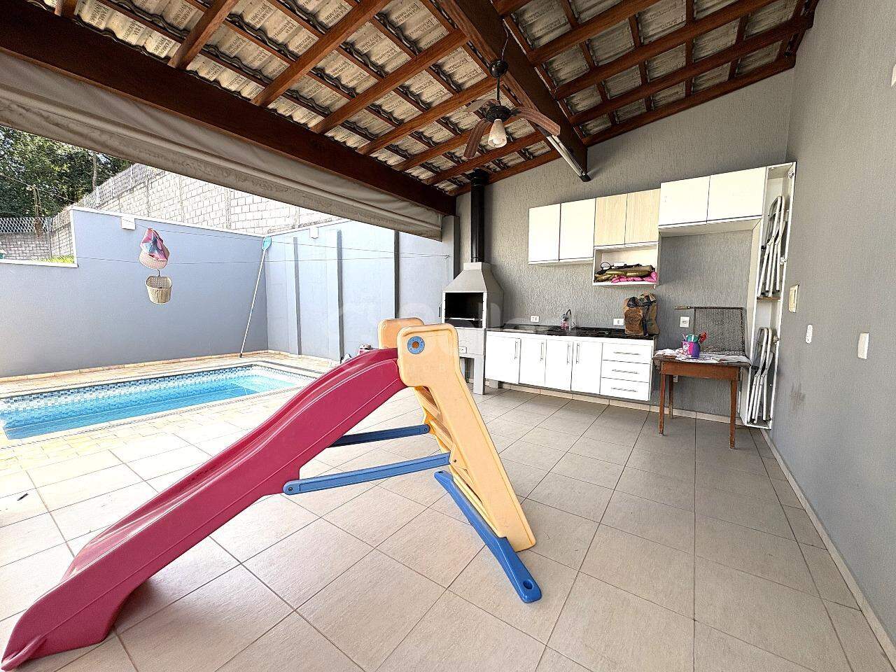 Casa em condomínio à venda no Residencial Portal do Bosque: 