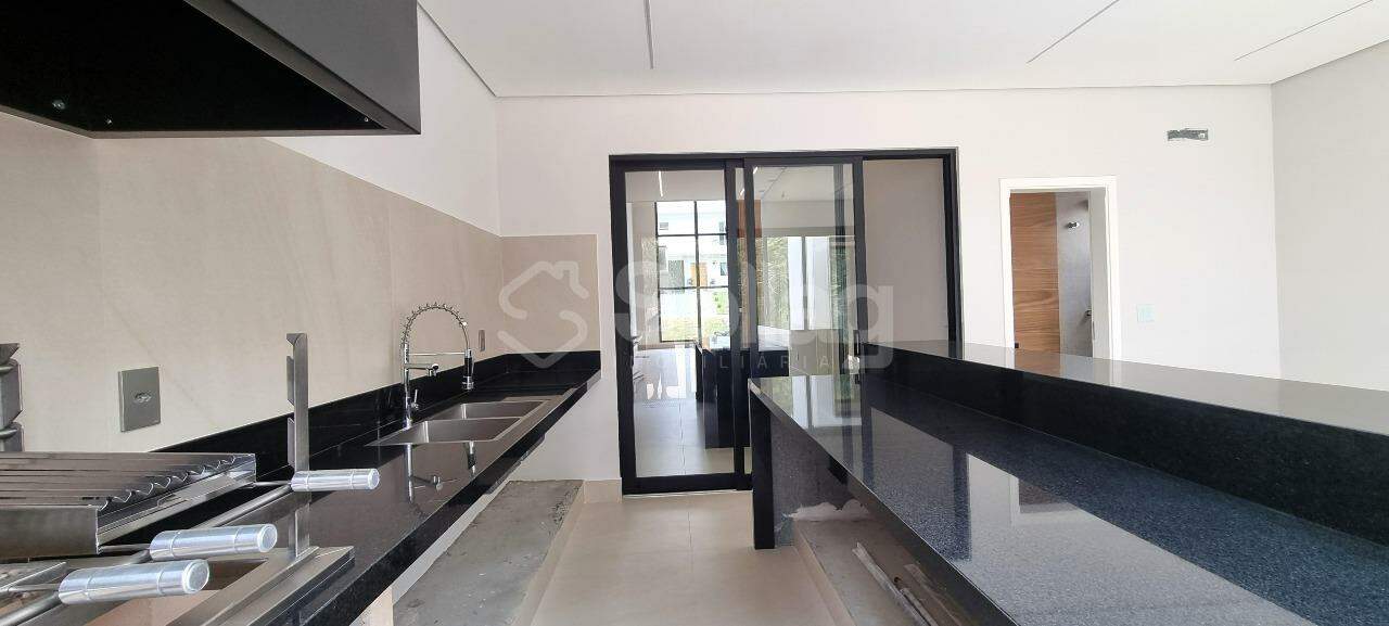 Casa em condomínio à venda no Condomínio Morada do Bosque: 