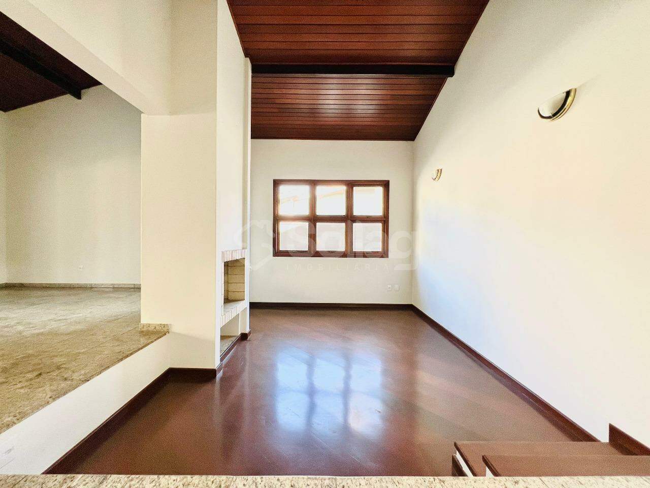 Casa em condomínio para aluguel no Condomínio Estância Marambaia: 