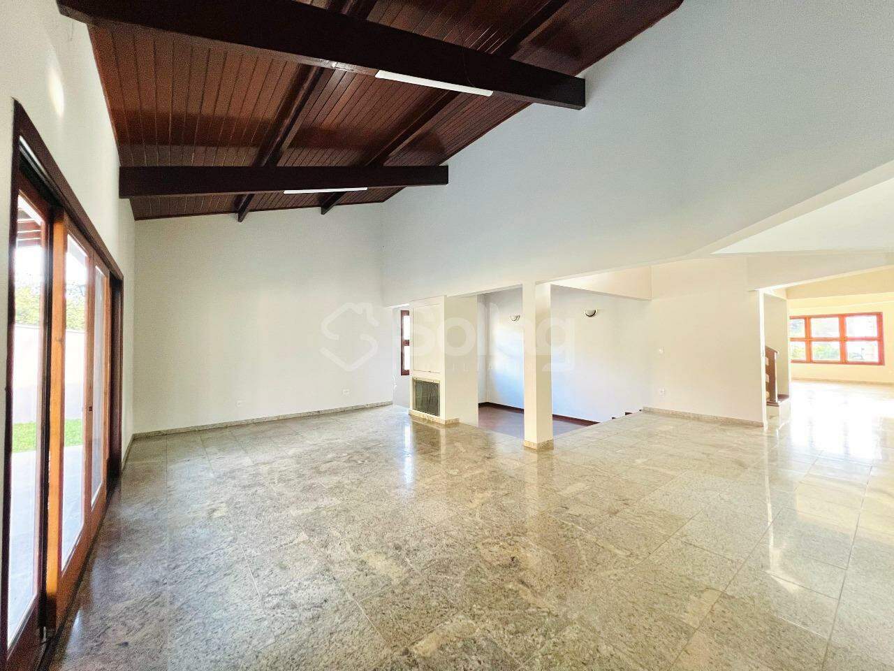 Casa em condomínio para aluguel no Condomínio Estância Marambaia: 
