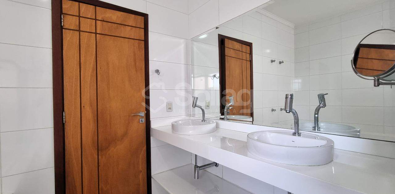 Casa em condomínio à venda no Condomínio Canterville Residence: