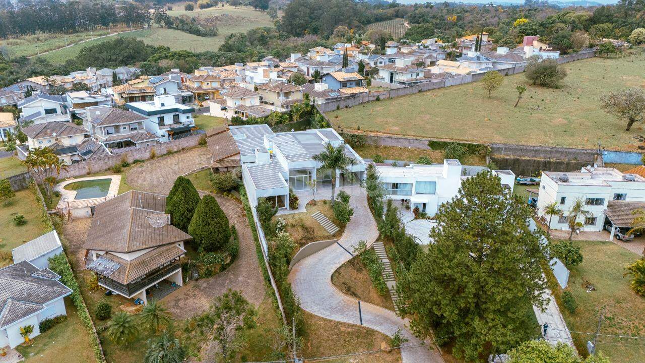 Casa em condomínio à venda no Condomínio Maison Blanche: 