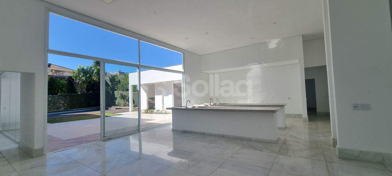 Casa em condomínio à venda no Condomínio Maison Blanche: 