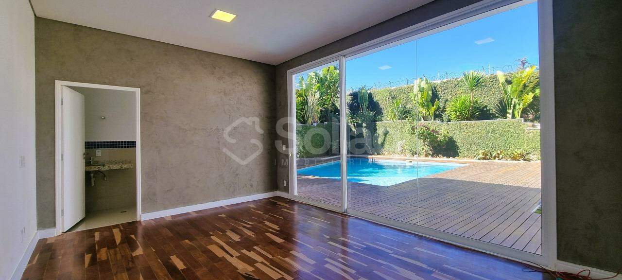 Casa em condomínio à venda no Condomínio Maison Blanche: 